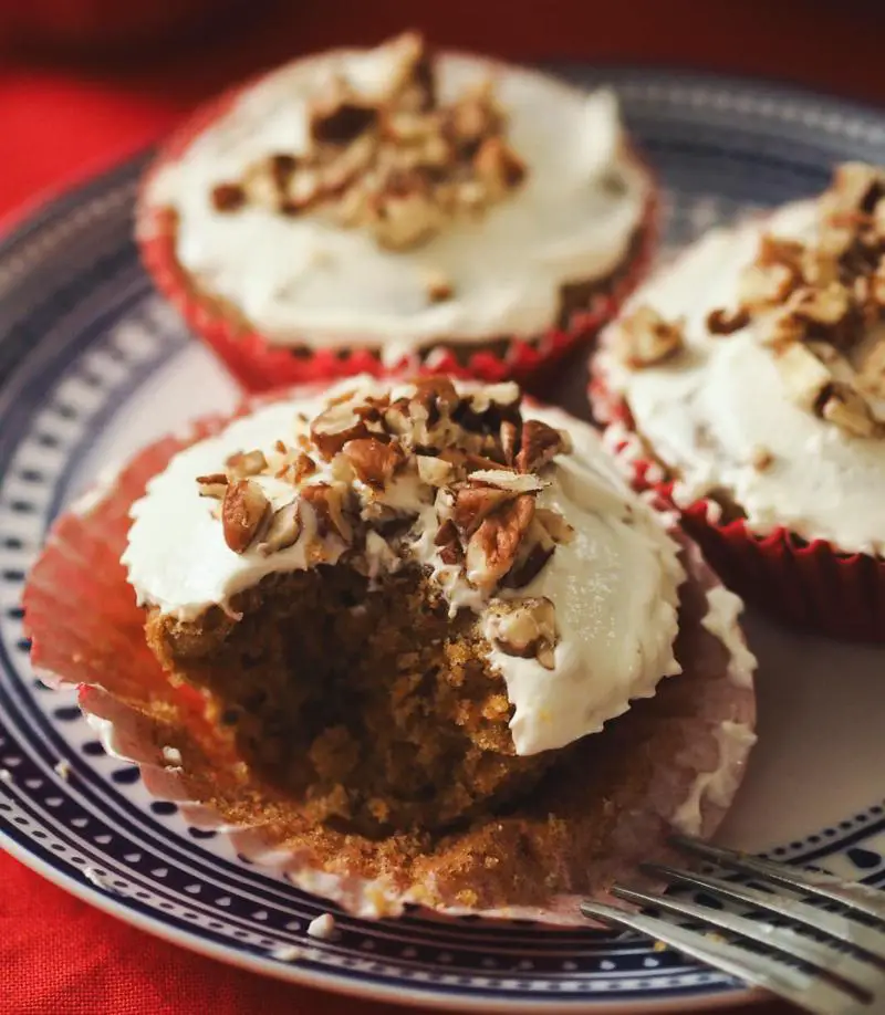 Keto Lemon Pecan Cake - A vibrant and zesty lemon cake studded with pecans, perfect for a refreshing keto dessert.