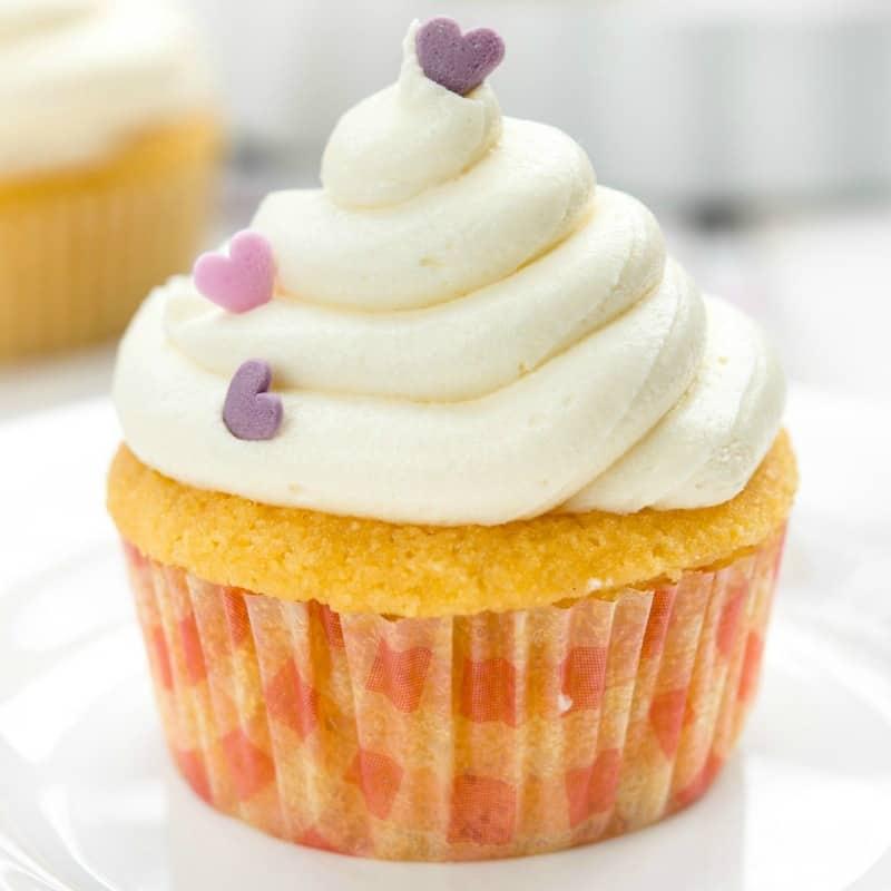 Fluffy Keto Vanilla Bean Cupcakes with Frosting