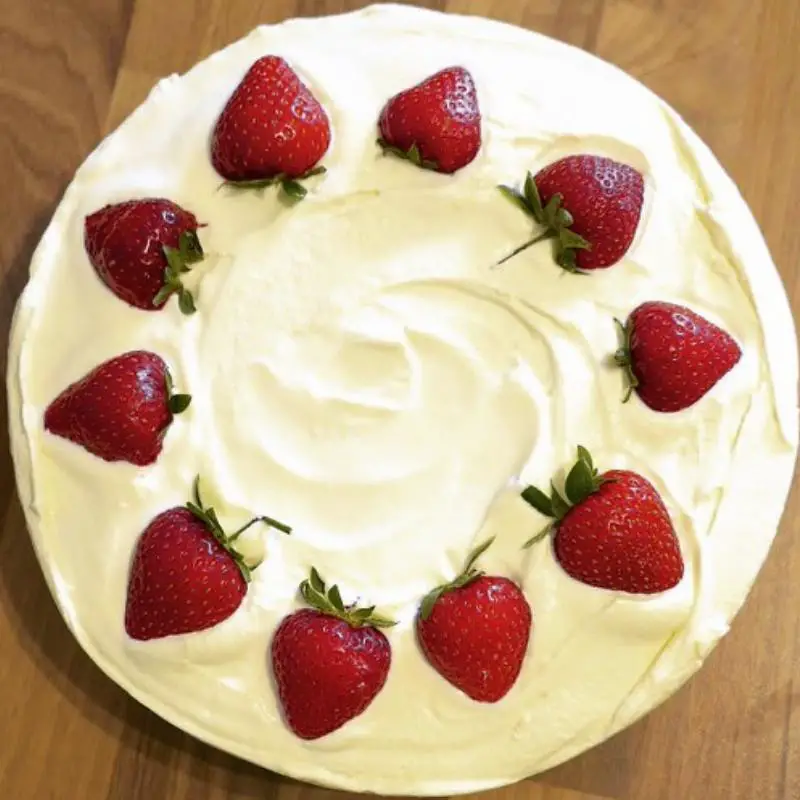 Low Carb Cheesecake Baking in Water Bath